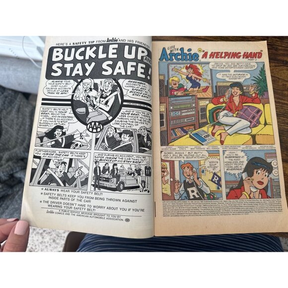 Life With Archie Comic No 258 January 1987 Dan DeCarlo Artwork Bagged Boarded - Picture 5 of 5